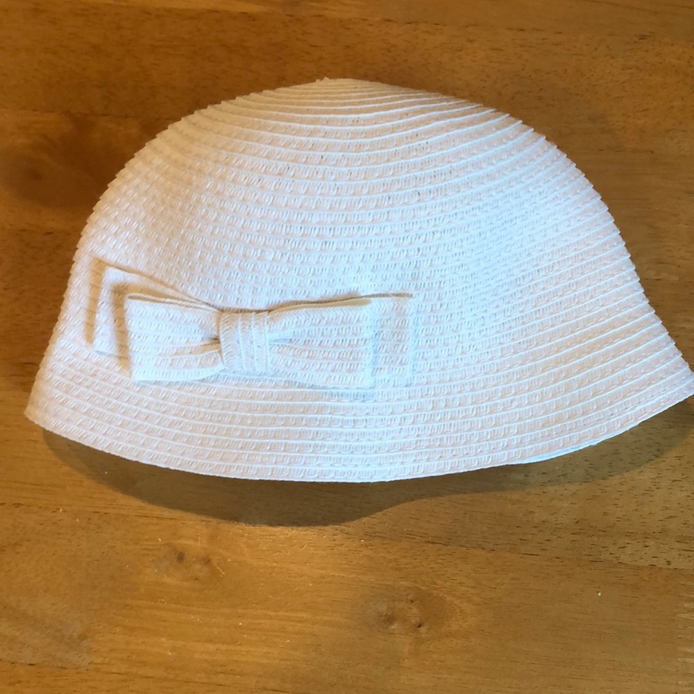 Janie and Jack brand new hat. Size 6-12 months.